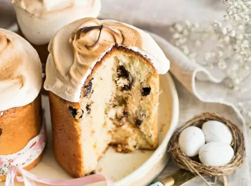 Фото рецепта Кулич с меренгой