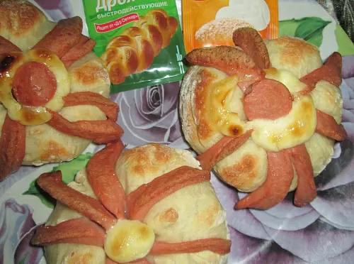 Фото рецепта пирожки с сюрпризом