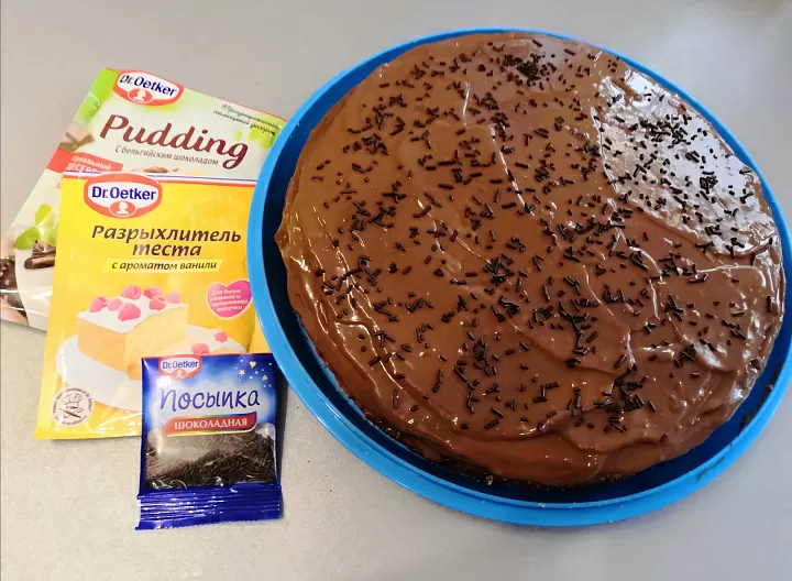 Бисквитный торт с пудингом