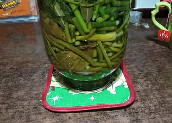 Маринованные чесночные стрелки