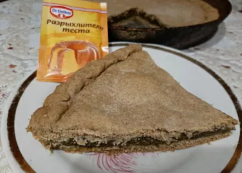 Пирог с щавелем на цельнозерновой муке