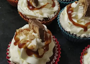 Капкейки с кремом-чиз т солёными нотками