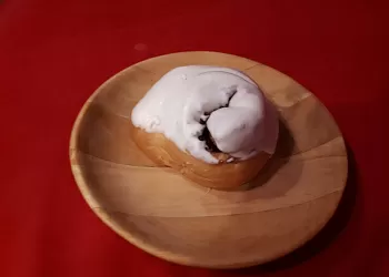 Завиток с корицей