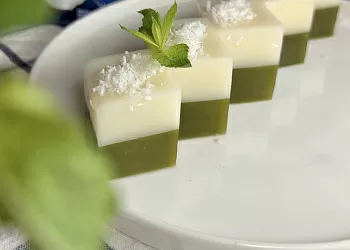 Матча-кокосовые кубики