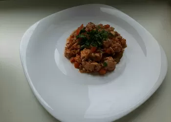 Булгур с курицей и овощами