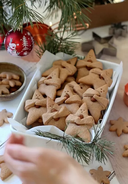 Звёздочки с корицей и миндалём