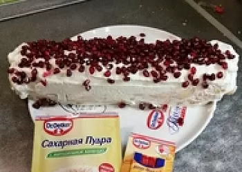 Меренговый Торт Гранаты на Снегу 