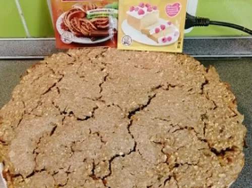 Фото рецепта Гречнево-овсяный пирог с пряными яблоками