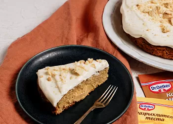 Кукурузный пирог с яблоками