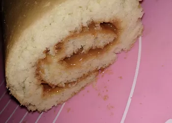 Рулет со сгущенкой