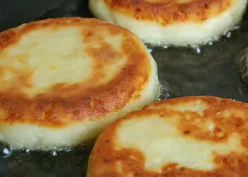 Нежные сырники
