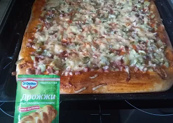 Домашняя пицца на толстом тесте