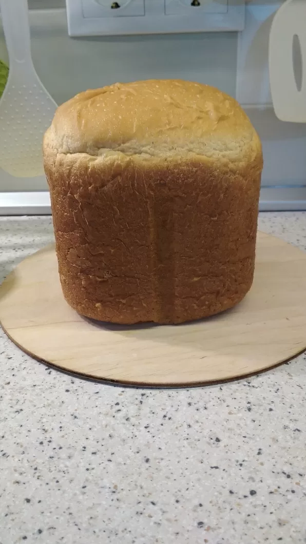 Сладкий белый хлеб фото