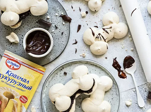 Фото рецепта Меренги - сэндвичи (безе) к Хэллоуин