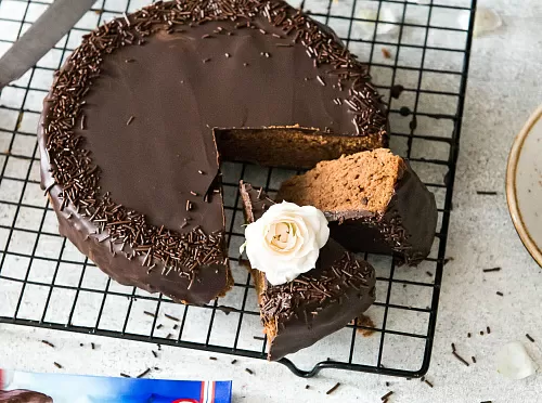 Фото рецепта Торт «Захер»