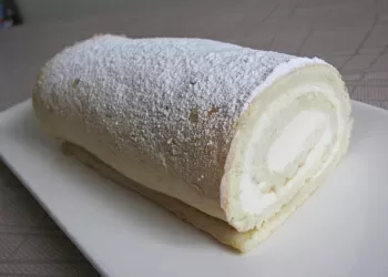 Творожный рулет