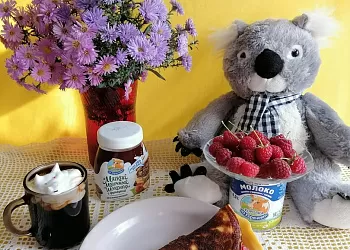 Омлет с малинкой