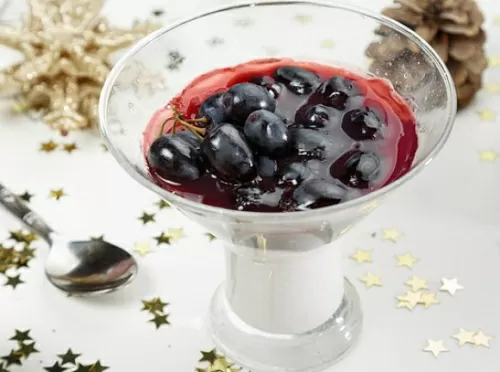 Фото рецепта Виноградно-йогуртовое желе