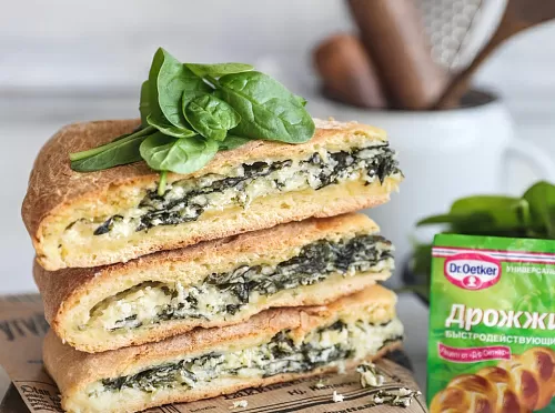 Фото рецепта Пирог с сыром и шпинатом