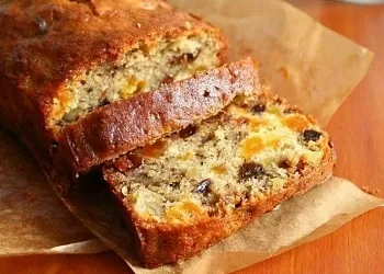 Нежный кекс с сухофруктами