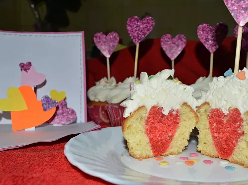 Фото рецепта Капкейки &quot;Признание в любви&quot;