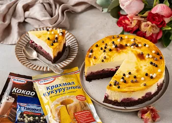  Брауни-чизкейк с творогом и вишней