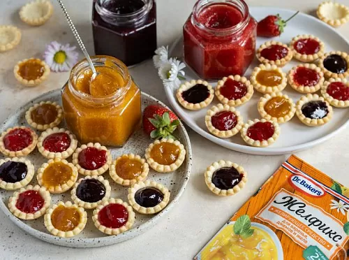 Фото рецепта Мини-тарталетки с джемом