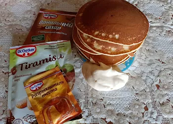 Панкейки с кремом тирамису