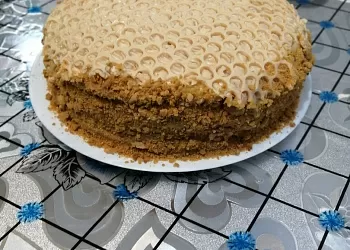 Медовик с заварным кремом