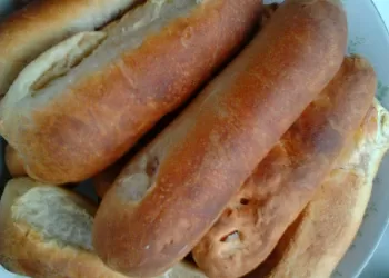 Сосиски с сыром в тесте