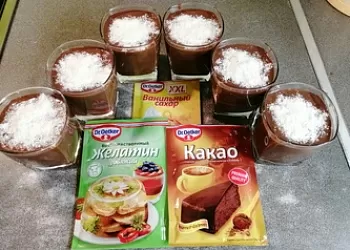 Десерт Ряженка в Кокосовом Чепчике