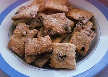Творожное печенье с изюмом
