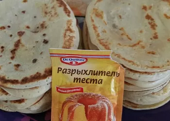 Ванильные блины на кефире и молоке