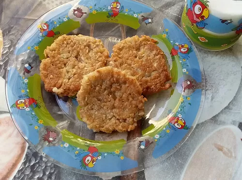 Фото рецепта Оладьи для малыша (овсяные с яблоком)