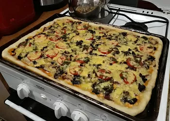 Пицца с грибочками