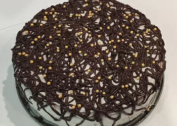 Торт чернично-лимонный