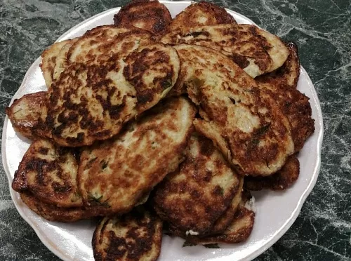 Фото рецепта Овсяноблины с кабачком