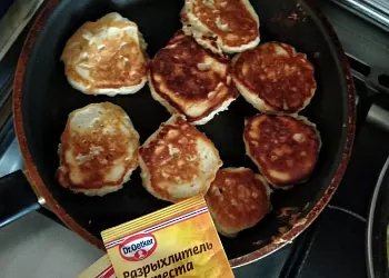 Оладьи грушевые с корицей