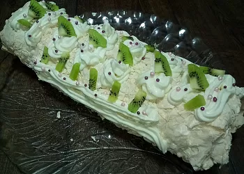 Меренговый рулет