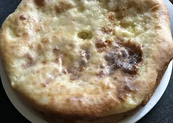 Осетинские пироги с картофелем и брынзой