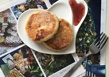 Сырнички творожные румяные