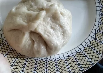 Пирожки с грибами на пару