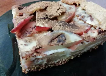 Яблоки под снежной периной