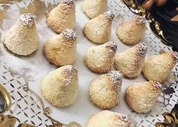 Печенье Кокосанка со сгущенкой, корицей и кунжутом