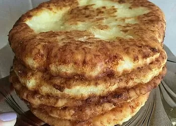 Сырные лепешки