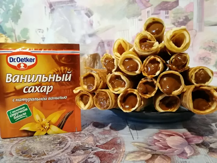 Вафельные трубочки со сгущенкой фото