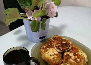 Гренки с сыром и зеленью