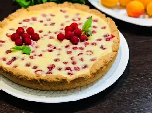 Фото рецепта Восхитительный малиновый пирог