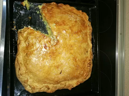 Фото рецепта Классический курник с кунжутом 