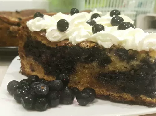 Фото рецепта кекс с бананом и черникой